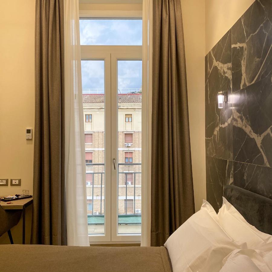 Municipio Luxury Suite Neapel Exteriör bild