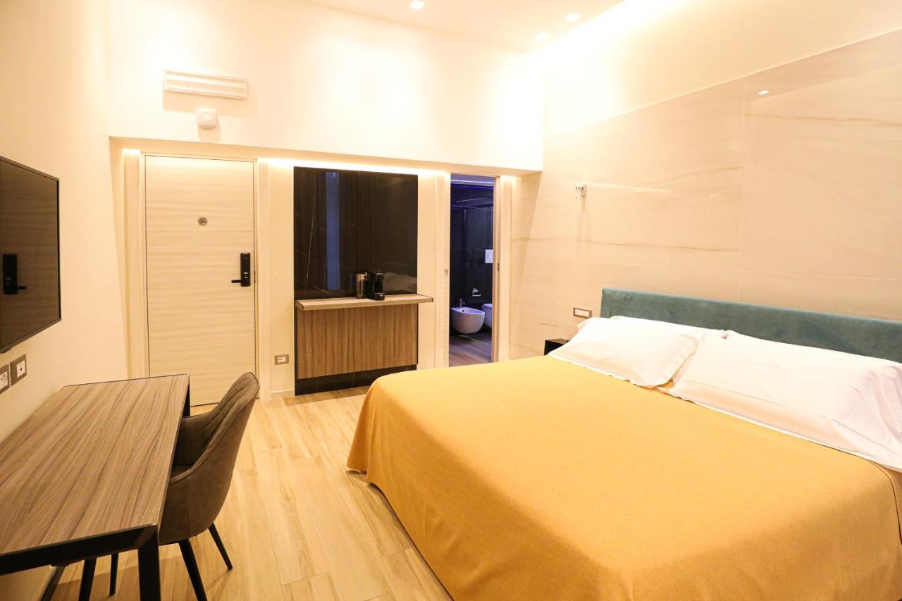 Municipio Luxury Suite Neapel Exteriör bild